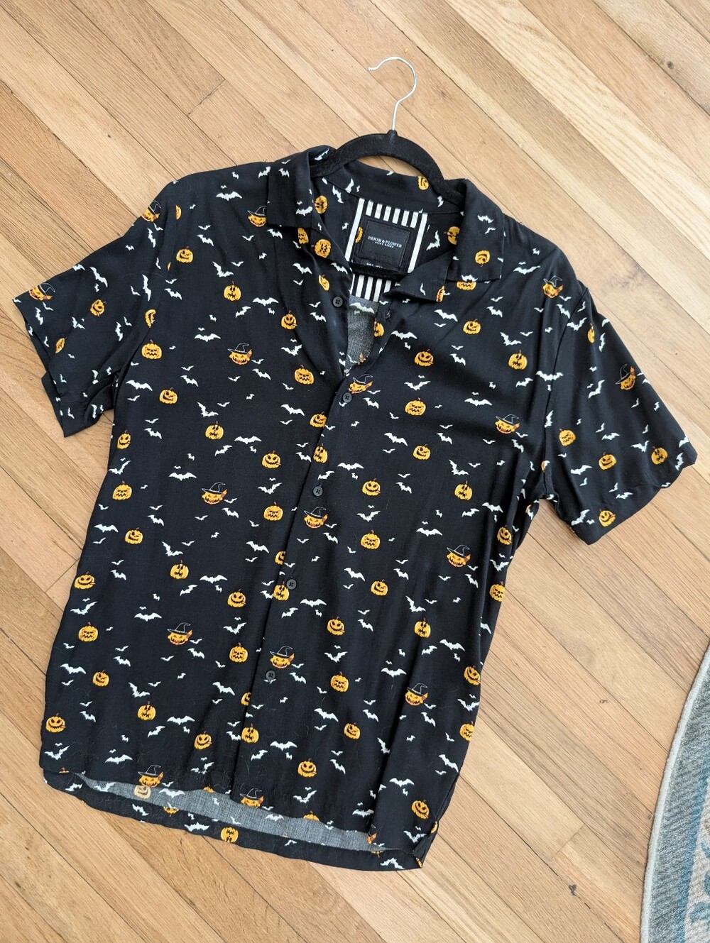 Short-Sleeve Halloween Pumpkin Button-Up Shirt